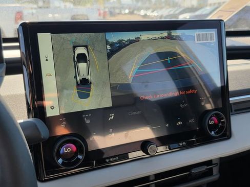 New 2026 Subaru Solterra image 27