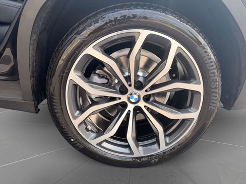Used 2024 BMW X4 xDrive30i w/ Convenience Package AWD/4WD image 11
