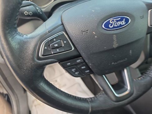 Used 2018 Ford Escape SEL AWD/4WD image 15