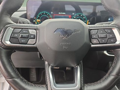 Used 2024 Ford Mustang Premium image 31