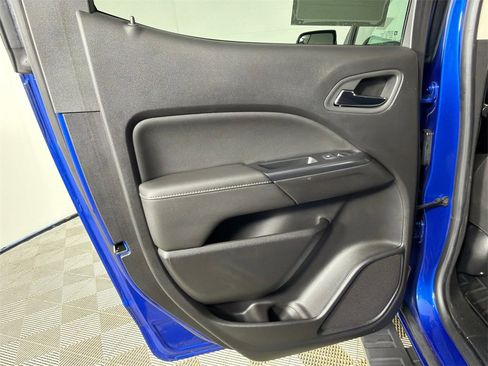 Used 2018 GMC Canyon SLE w/ SLE Convenience Package image 21