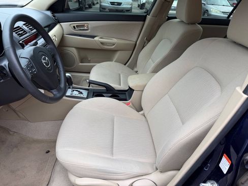Used 2009 MAZDA MAZDA3 i Touring Value FWD image 13