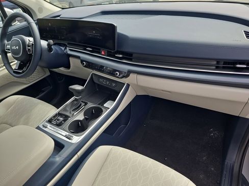 New 2026 Kia Carnival SX FWD image 12