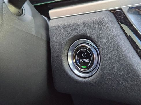 Used 2024 Cadillac Lyriq Sport RWD image 25