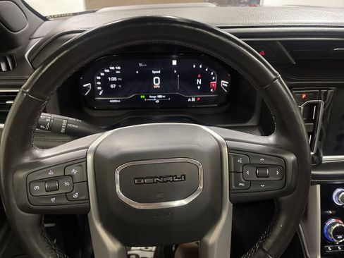 Used 2022 GMC Yukon Denali AWD/4WD image 30