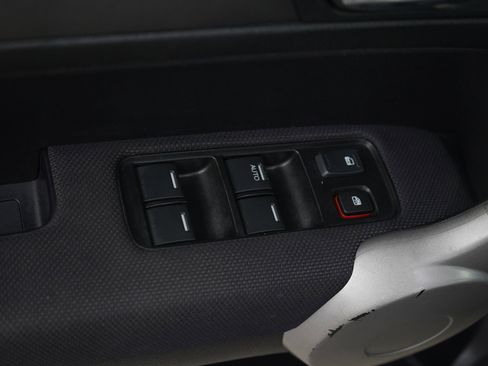 Used 2007 Honda CR-V LX image 19
