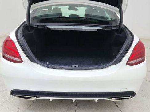 Used 2018 Mercedes-Benz C 300 Sedan image 14
