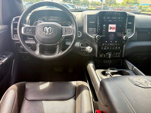 Used 2023 RAM 1500 Laramie AWD/4WD image 13