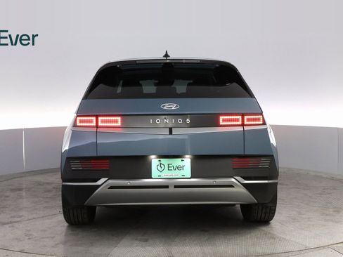 Used 2024 Hyundai Ioniq 5 SEL image 13