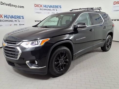 Used 2019 Chevrolet Traverse LT FWD image 1