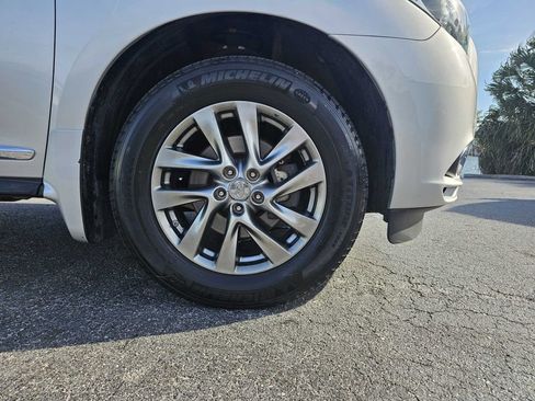 Used 2014 INFINITI QX60 AWD w/ Premium Plus Package image 21