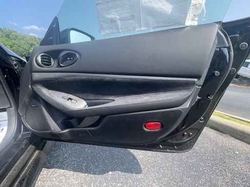 New 2024 Nissan Z Performance w/ Floor Mat Package image 19