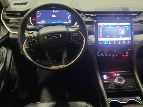 Used 2022 Jeep Grand Cherokee Limited 4xe image 22