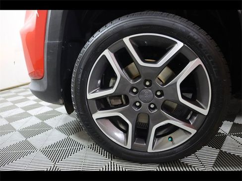 Used 2020 Jeep Renegade Sport image 25