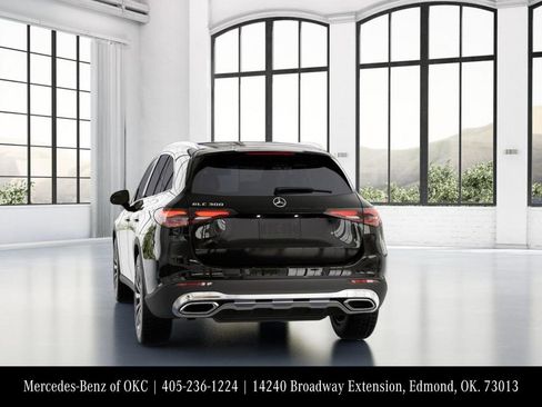 Used 2026 Mercedes-Benz GLC 300 image 26