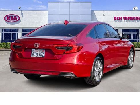 Used 2018 Honda Accord LX image 4