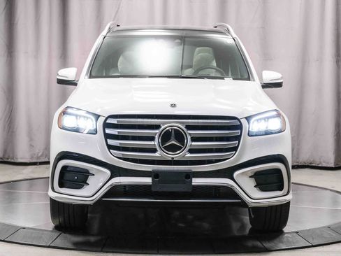 New 2026 Mercedes-Benz GLS 580 4MATIC image 6