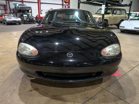 Used 1999 MAZDA MX-5 Miata RWD image 27