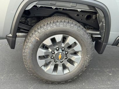 New 2026 Chevrolet Silverado 2500 Custom w/ Custom Value Package