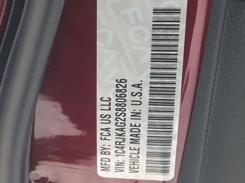 New 2025 Jeep Grand Cherokee L Laredo image 35