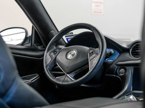 Used 2018 Karma Revero Luxury RWD image 15