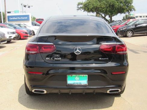 Used 2022 Mercedes-Benz GLC 300 4MATIC Coupe w/ AMG Line image 10