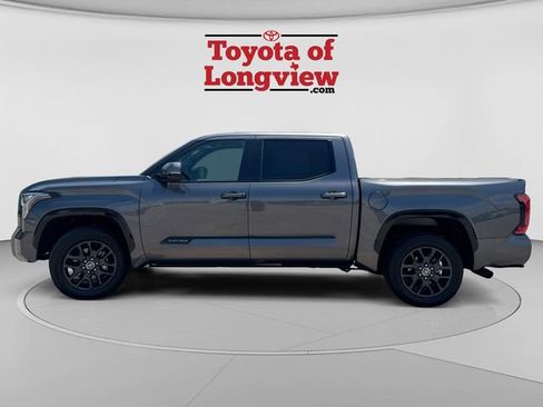 Used 2023 Toyota Tundra Platinum AWD/4WD image 2