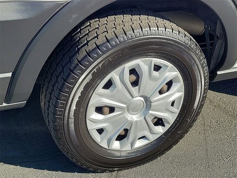 Used 2019 Ford Transit 350 XLT image 27