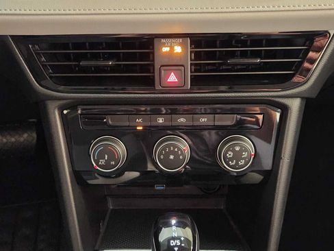 Used 2025 Volkswagen Taos S FWD image 18