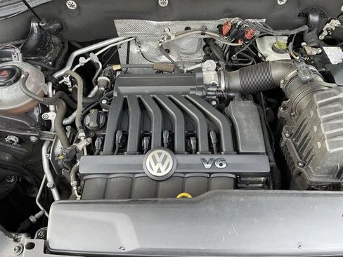 Used 2021 Volkswagen Atlas SE w/ Panoramic Sunroof Package image 13