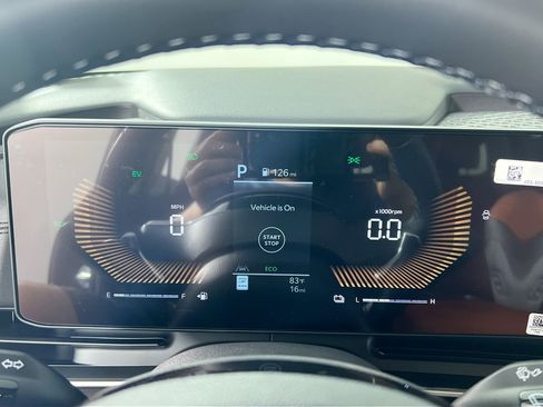 New 2026 Kia Carnival EX image 20