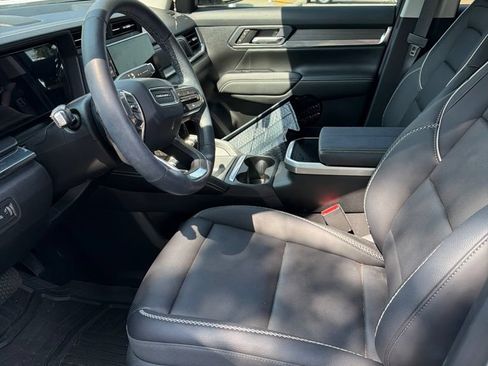 Used 2026 GMC Terrain Denali AWD/4WD image 8
