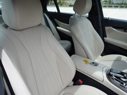 Used 2019 Mercedes-Benz E 300 image 15