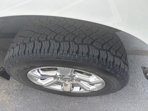 Used 2022 Ford F150 Lariat RWD image 7