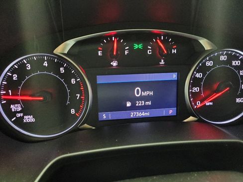 Used 2024 Chevrolet Blazer LT w/ Convenience Package FWD image 23