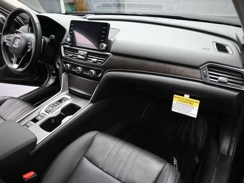 Used 2022 Honda Accord Touring image 24