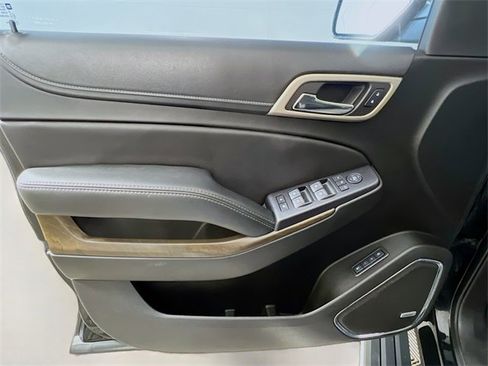 Used 2018 GMC Yukon Denali w/ Denali Ultimate Package image 35