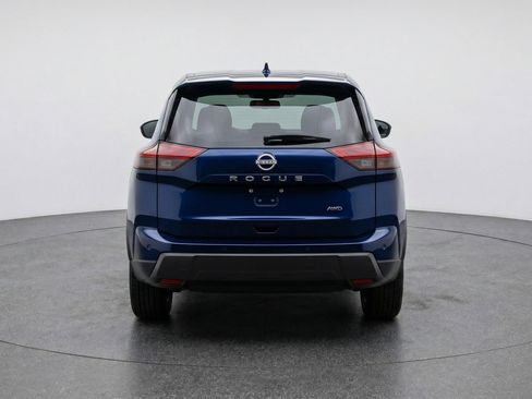 Used 2025 Nissan Rogue SV image 7