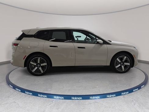 Used 2026 BMW iX xDrive45 AWD/4WD image 4