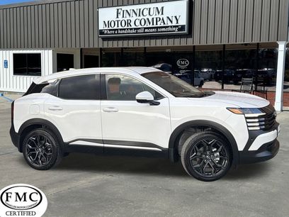 Used 2025 Nissan Kicks SR