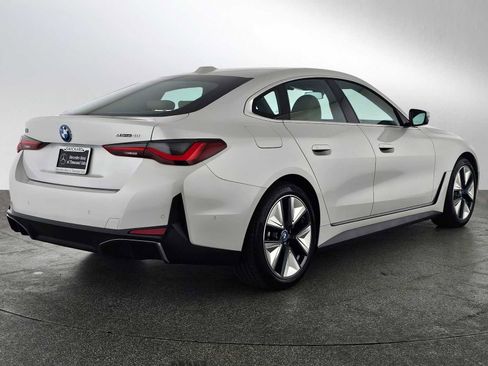 Used 2024 BMW i4 eDrive40 w/ Convenience Package image 3