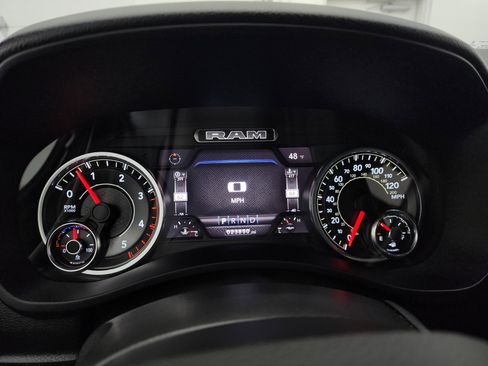 Used 2022 RAM 3500 Big Horn w/ Level B Equipment Group image 10