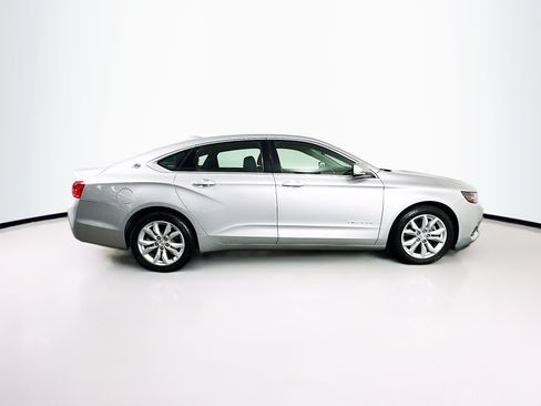 Used 2016 Chevrolet Impala LT w/ Convenience Package FWD image 10