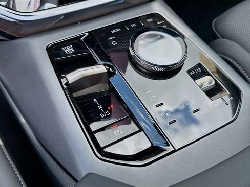 New 2025 BMW X3 xDrive30i image 14