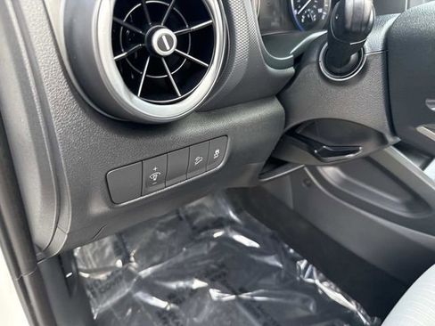 Certified 2023 Hyundai Kona SEL image 22