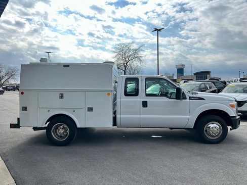 Used 2011 Ford F350 XL image 8