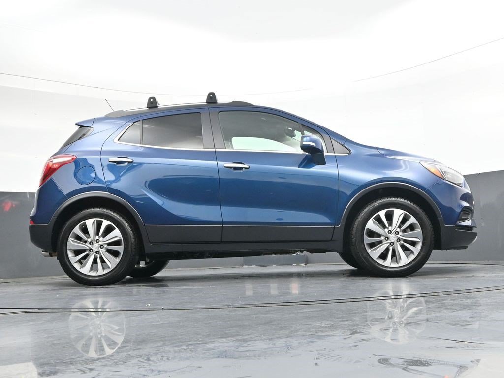 Used 2019 Buick Encore Preferred w/ Safety Package AWD/4WD image 28