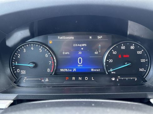 Used 2021 Ford Explorer XLT image 33