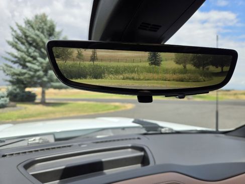 Used 2023 Chevrolet Silverado 3500 High Country w/ Technology Package image 35