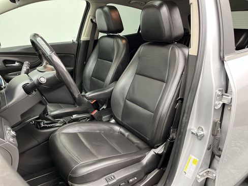 Used 2019 Buick Encore Essence w/ Safety Package II AWD/4WD image 10